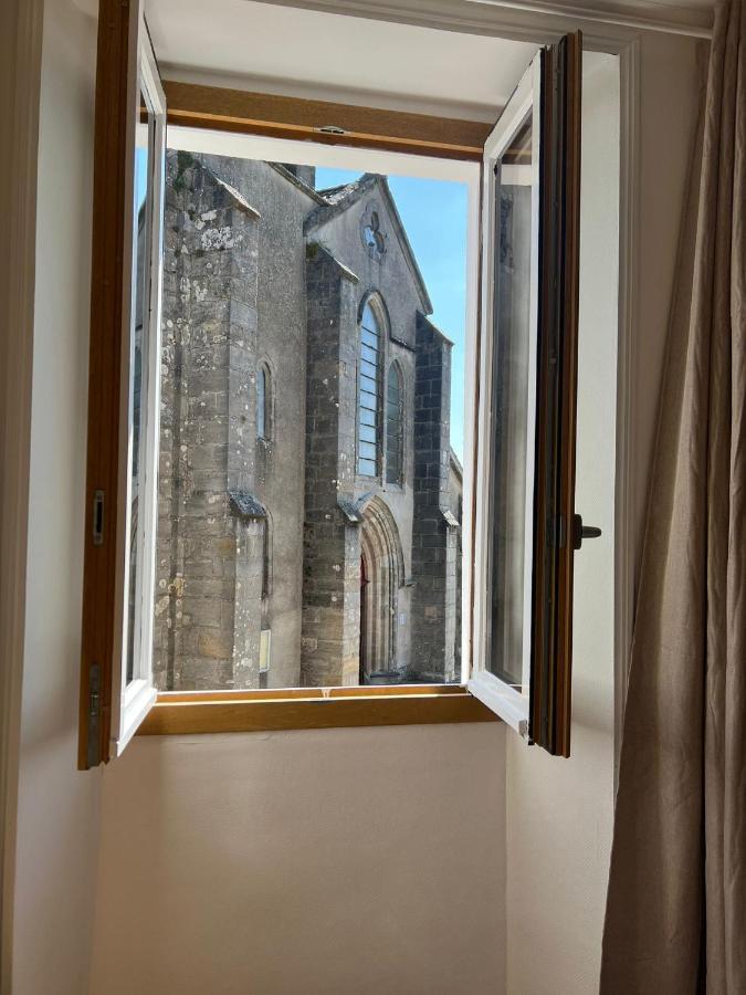 Bed and Breakfast Bien Et Toit Montredon  Exterior foto